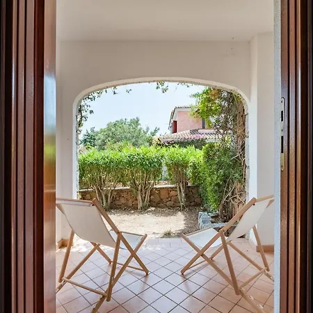 Casa Dea - Pool And Garden In Punta Molara *