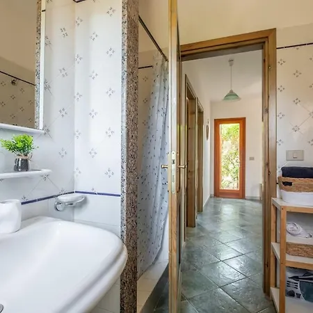 Casa Dea - Pool And Garden In Punta Molara *